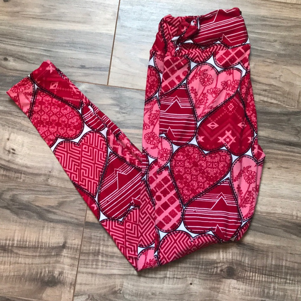 Lularoe heart / valentine leggings